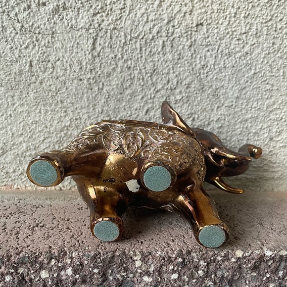 Heavy Decorative Sankyo Ornamental Elephant Music Box - Picture 7 of 13